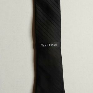 Van Heusen® Irredescent Solid/Strip Tie Black